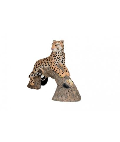 Cible-pour-le-tir-a-l-arc-3D-Leopard-sur-tronc-Wildcrete
